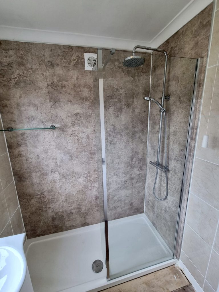 Shower boards and tiling, bathroom design, supply and fitting